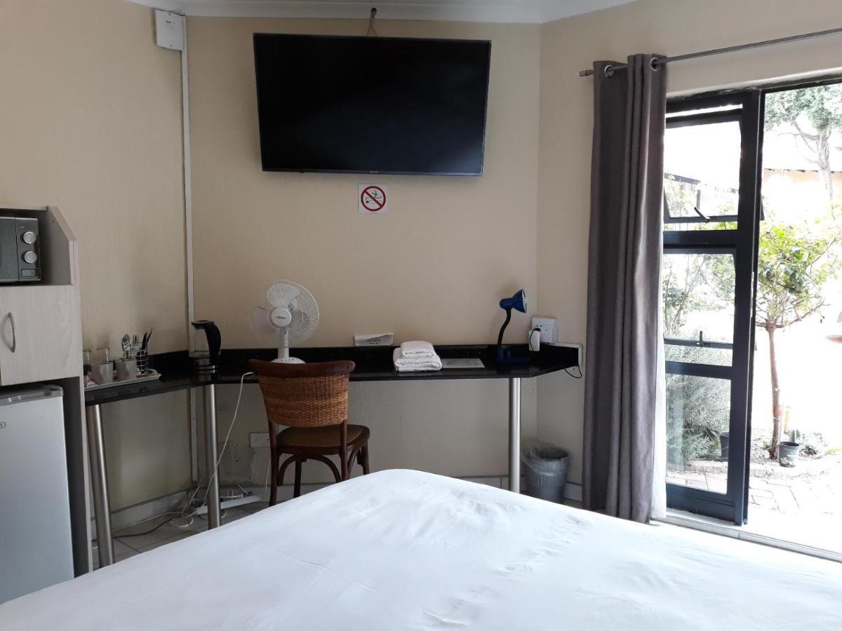 8 Ibis Lane Guest House Johannesburg Zewnętrze zdjęcie