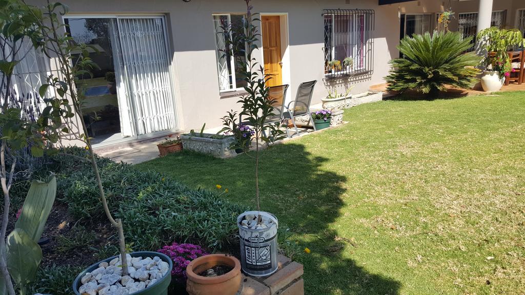 8 Ibis Lane Guest House Johannesburg Zewnętrze zdjęcie
