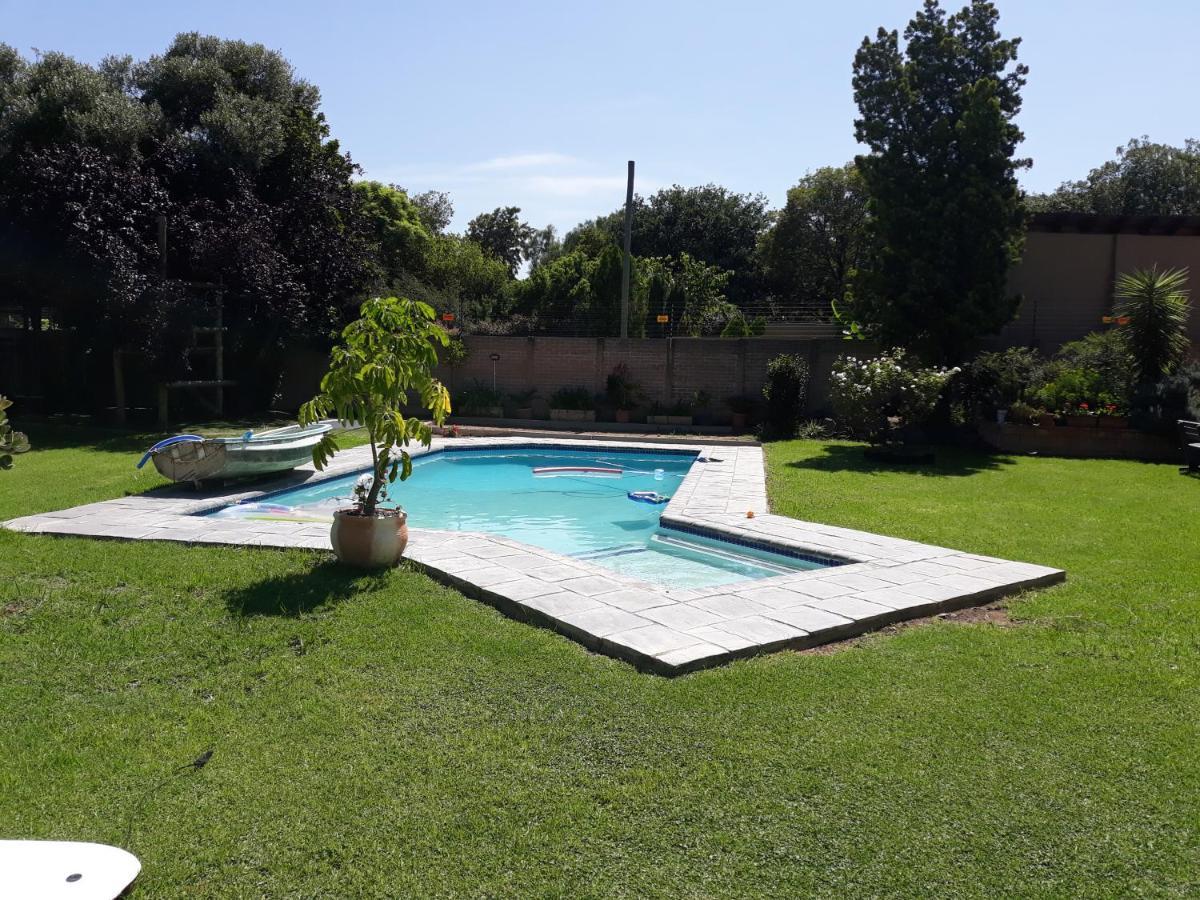 8 Ibis Lane Guest House Johannesburg Zewnętrze zdjęcie