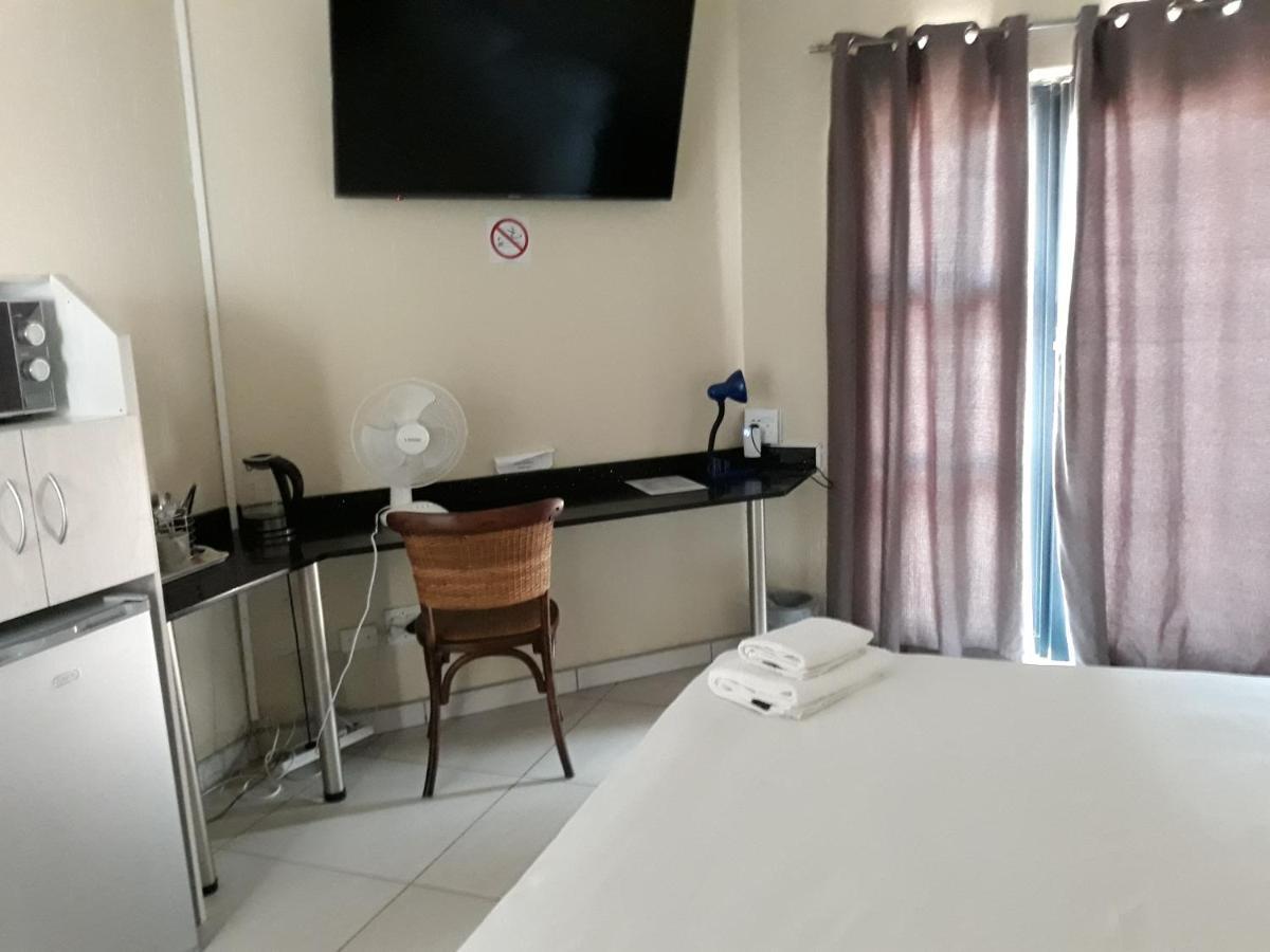8 Ibis Lane Guest House Johannesburg Zewnętrze zdjęcie